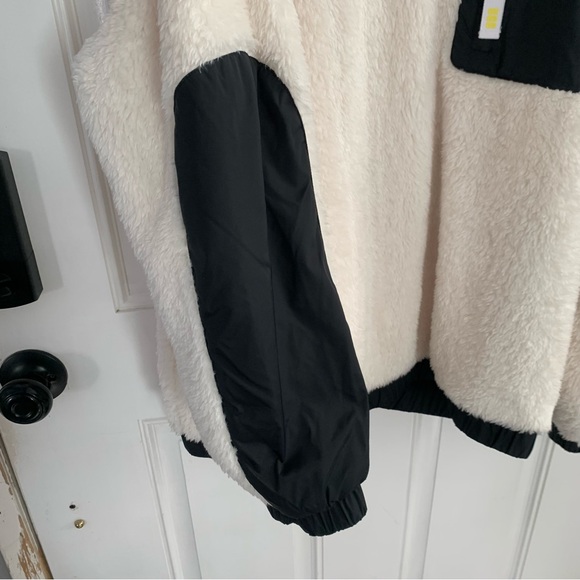 UGG NIKO SHERPA CREWNECK PULLOVER - Picture 3 of 9